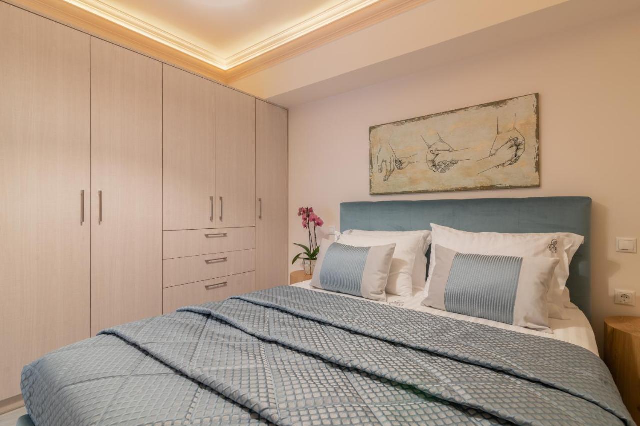 Exanimo Luxury Apartments ไซคิย์นธอสทาวน์ ภายนอก รูปภาพ