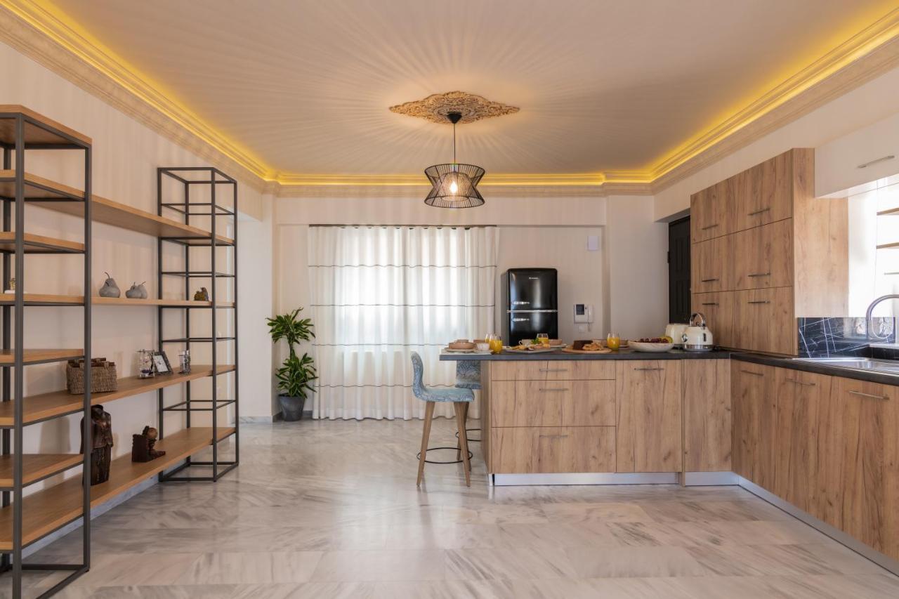 Exanimo Luxury Apartments ไซคิย์นธอสทาวน์ ภายนอก รูปภาพ