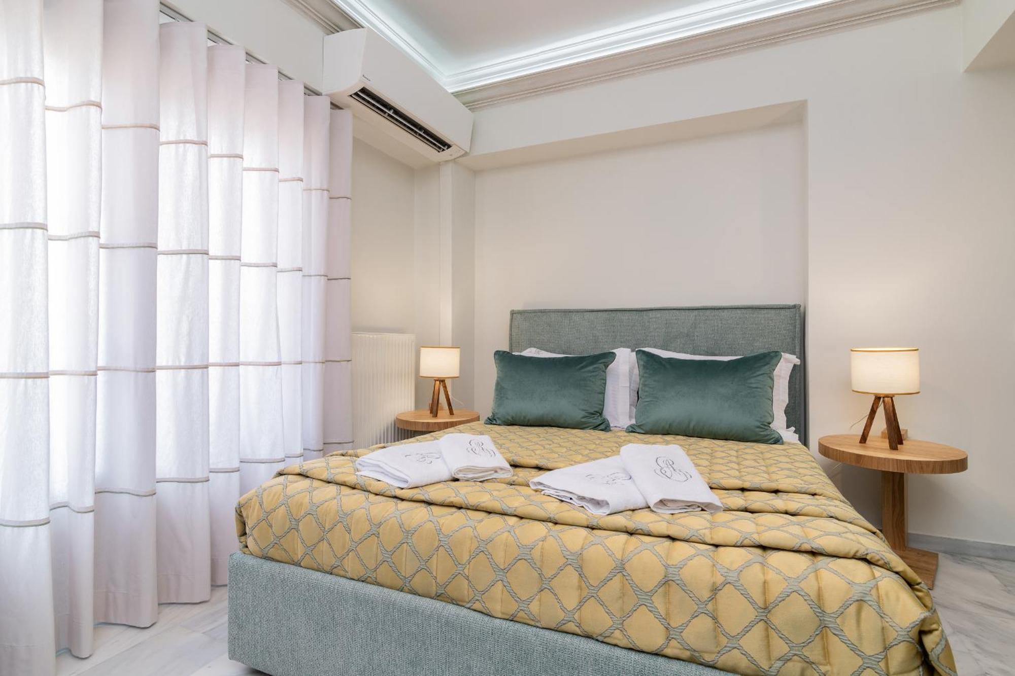 Exanimo Luxury Apartments ไซคิย์นธอสทาวน์ ภายนอก รูปภาพ