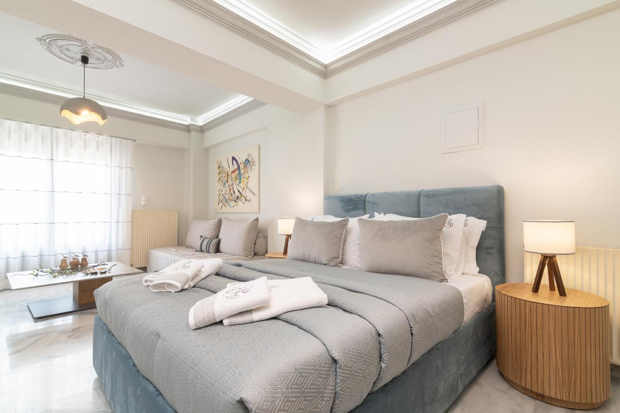 Exanimo Luxury Apartments ไซคิย์นธอสทาวน์ ภายนอก รูปภาพ